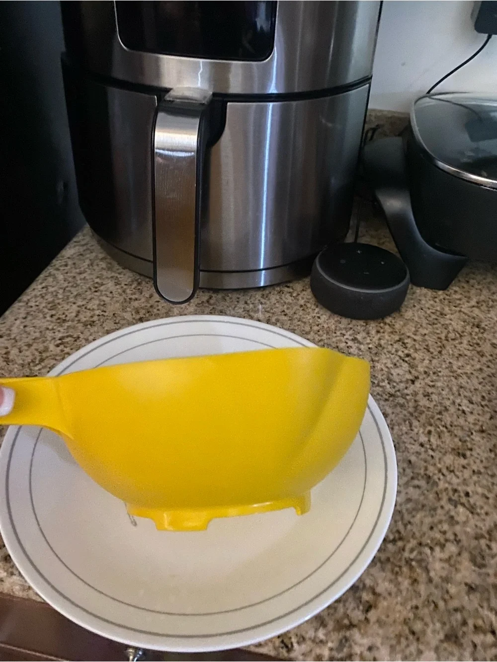Tupperware Yellow Plastic Strainer